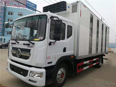 東風多利卡D9雛禽運輸車與吸污車，專業車輛一站式解決方案